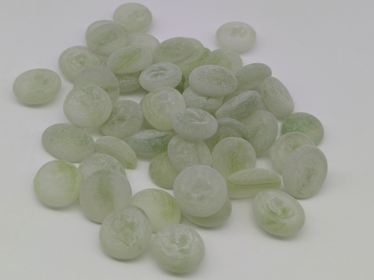 Preview: Glasnuggets grün gestreift gefrostet matt 15-17 mm/1 kg